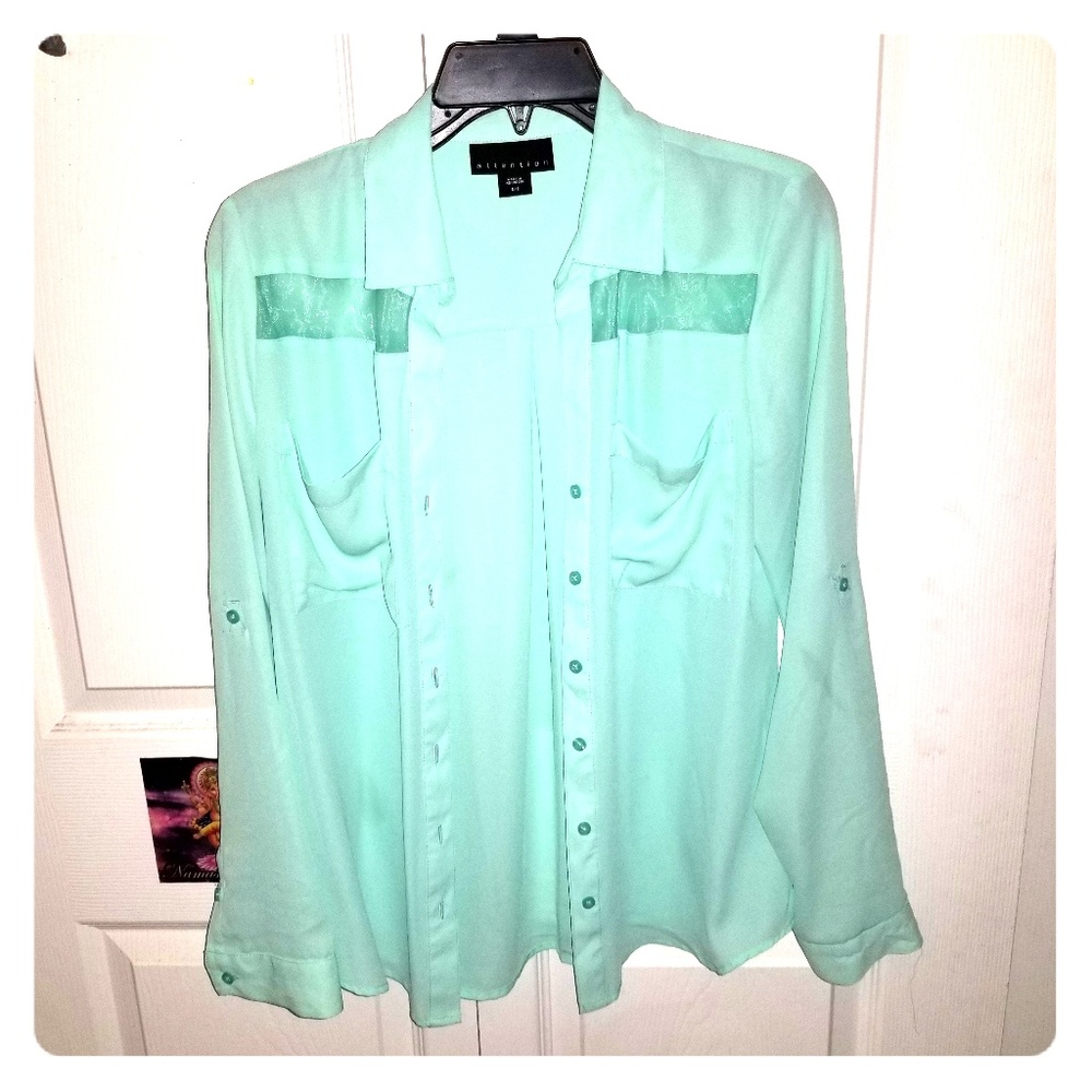 Long sleeve blouse button up